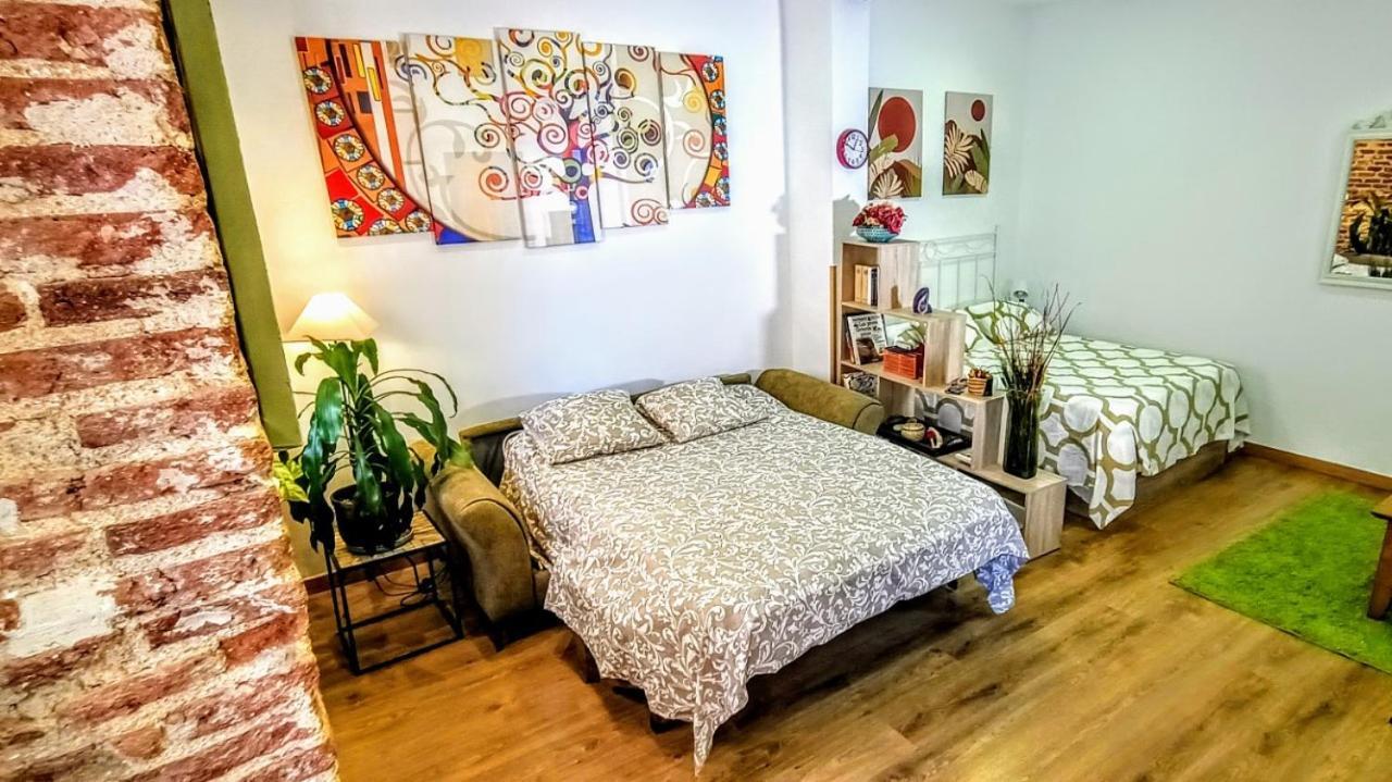 Apartamento Lavapies Al Lado Del Rastro Madrid Kültér fotó