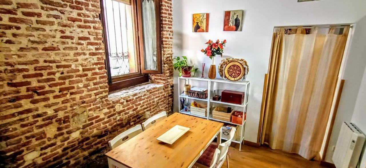 Apartamento Lavapies Al Lado Del Rastro Madrid Kültér fotó